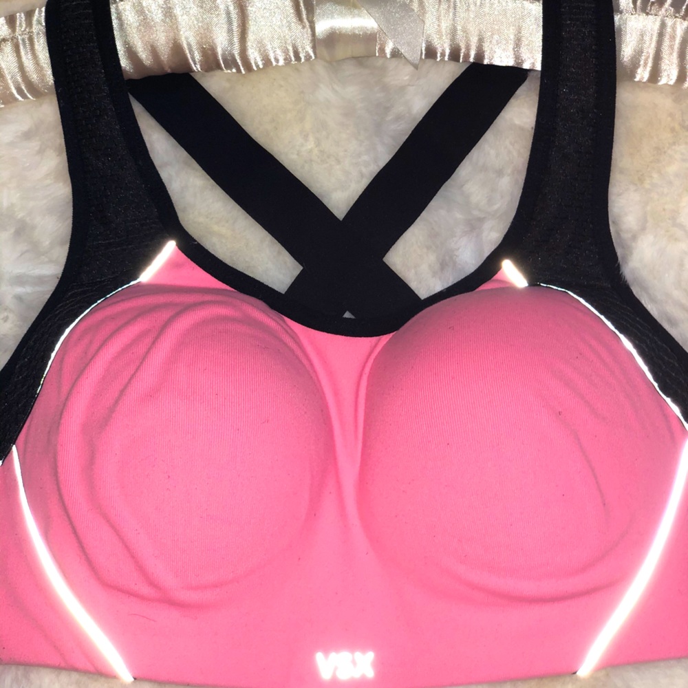 Victoria’s Secret Padded Sports Bra